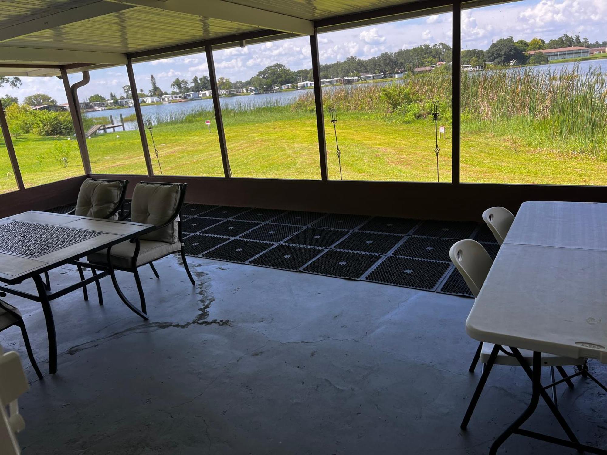Lakeside Retreat - 3 Bedroom, 2 Bathroom House By The Lake Lakeland Exteriör bild